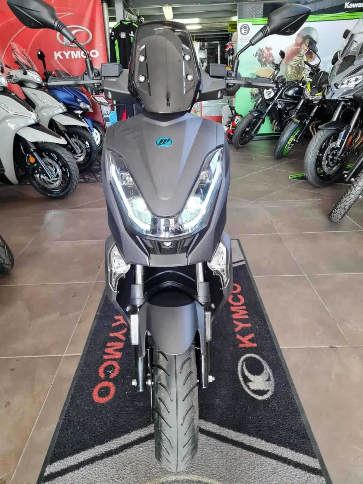 Lifan E4 L1e Doppia Batteria (2021 - 26) (4)