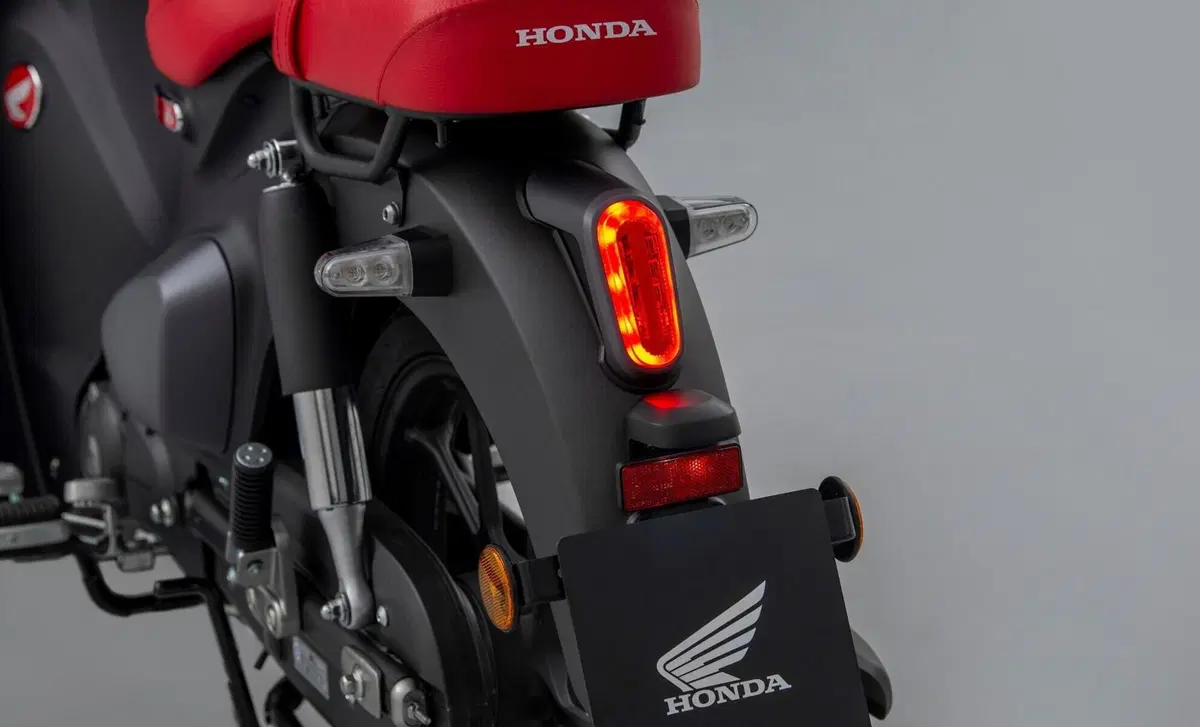 Honda Super Cub C125 Super Cub C125 (2022 - 26) (10)