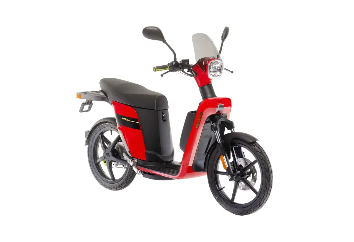 Scooter Askoll 2021. Nuovi colori e nuove batterie (3)
