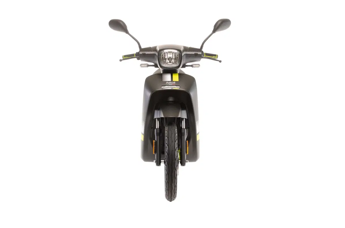 Scooter Askoll 2021. Nuovi colori e nuove batterie (16)
