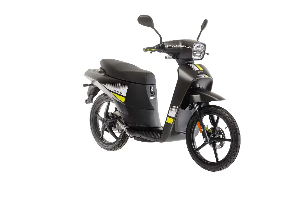Scooter Askoll 2021. Nuovi colori e nuove batterie (18)