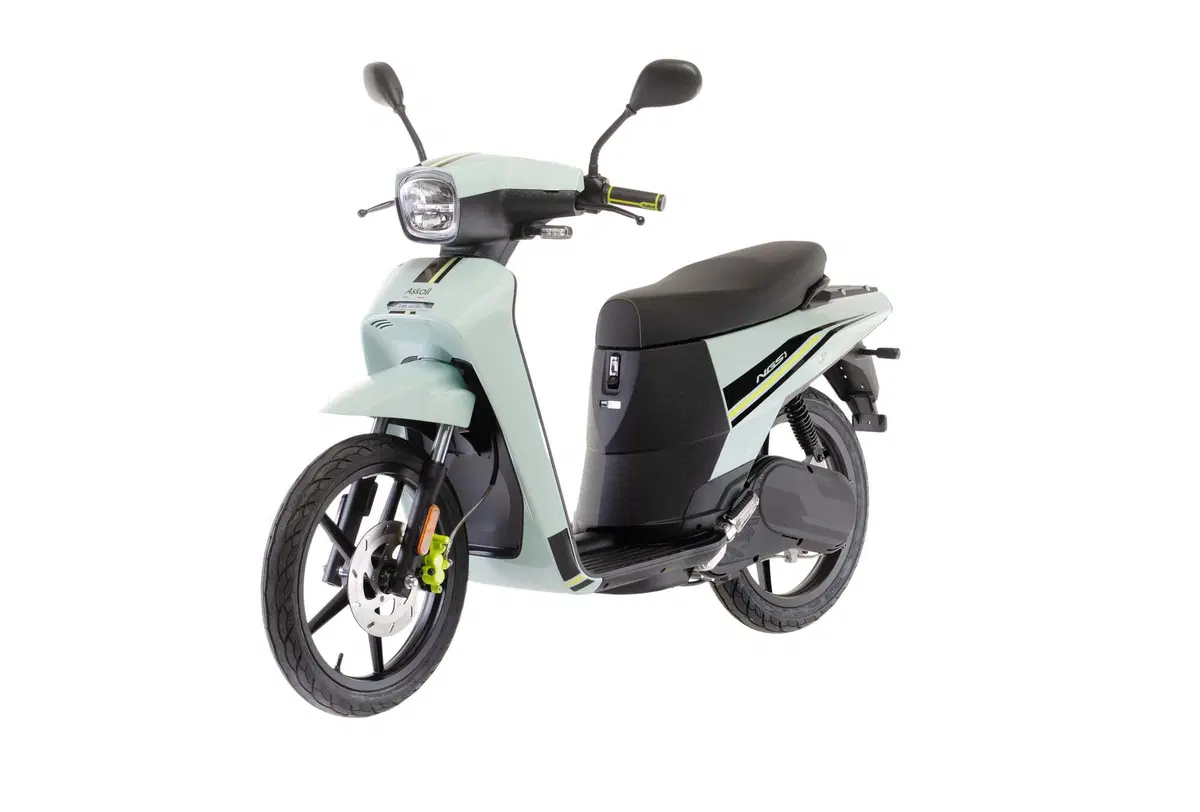 Scooter Askoll 2021. Nuovi colori e nuove batterie (25)