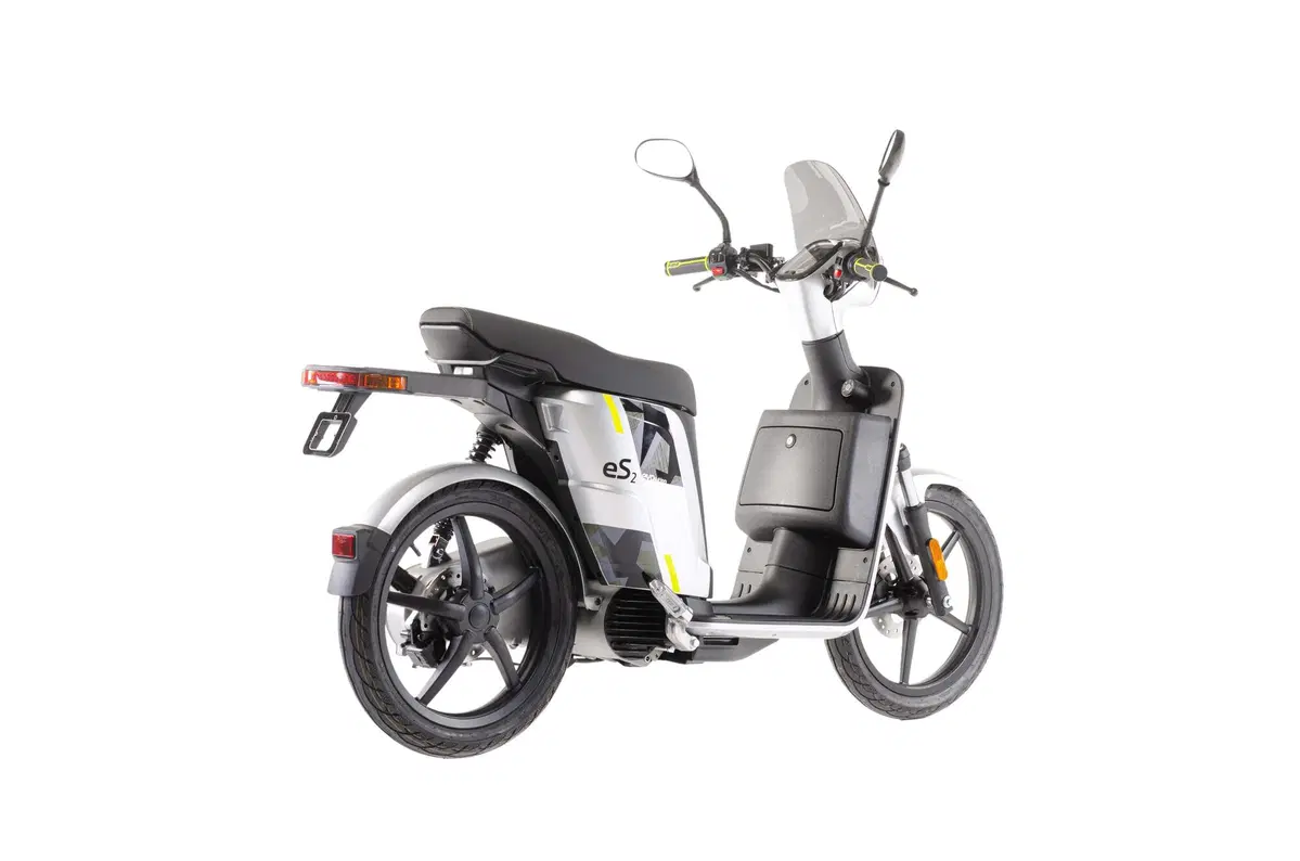 Scooter Askoll 2021. Nuovi colori e nuove batterie (26)