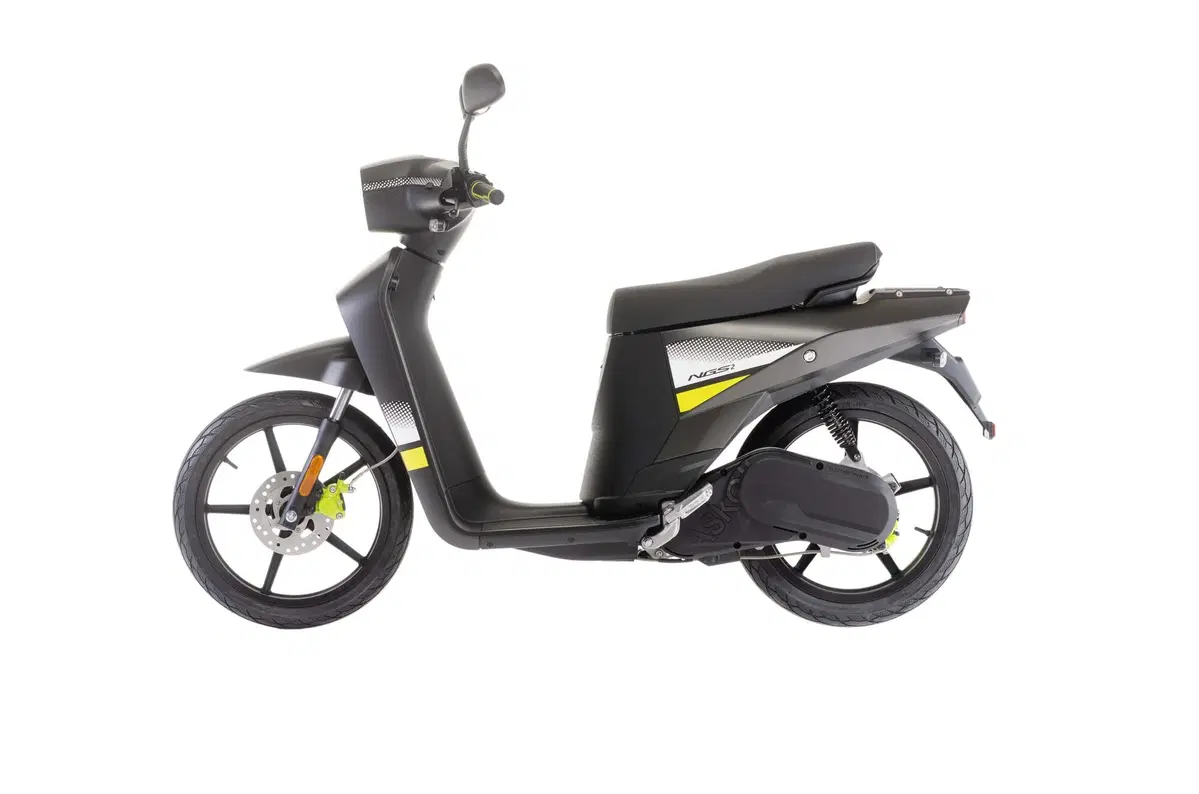 Scooter Askoll 2021. Nuovi colori e nuove batterie (28)