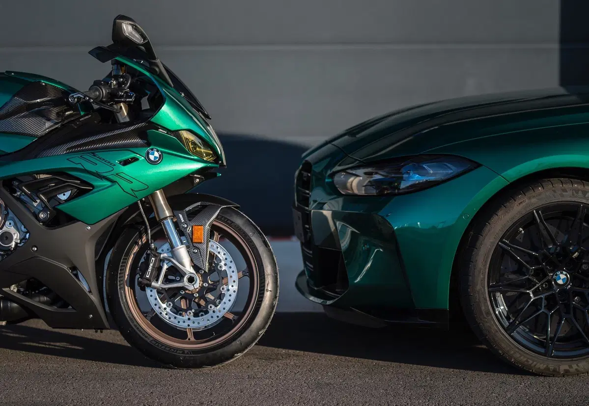BMW S1000RR: una versione 'Isle of Man' per il mercato francese (8)