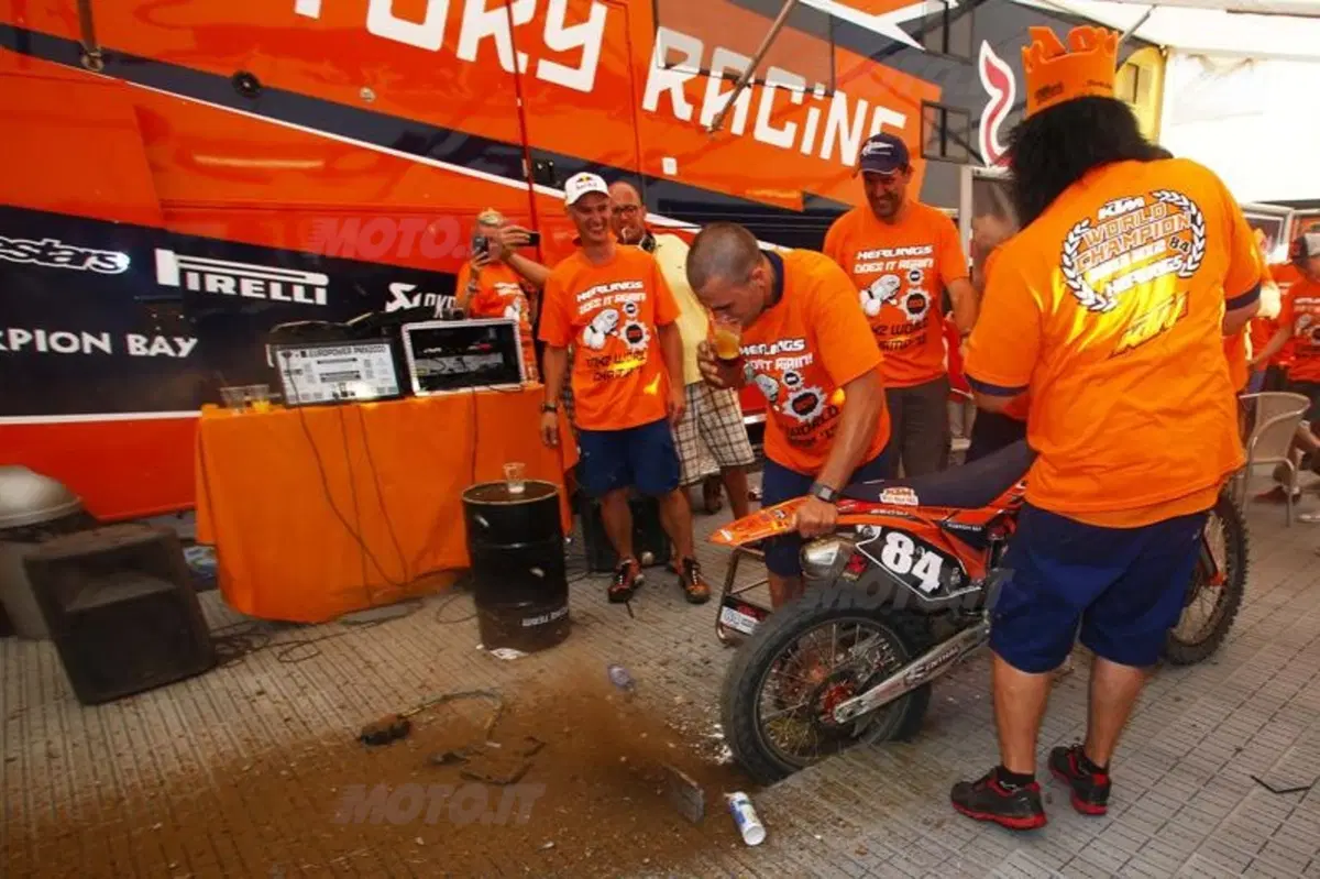 MX. Le foto più spettacolari del GP della Repubblica Ceca (77)