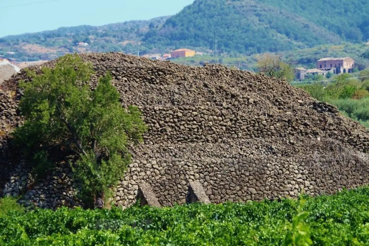 Viaggi in moto: Piramidi in Sicilia (2)