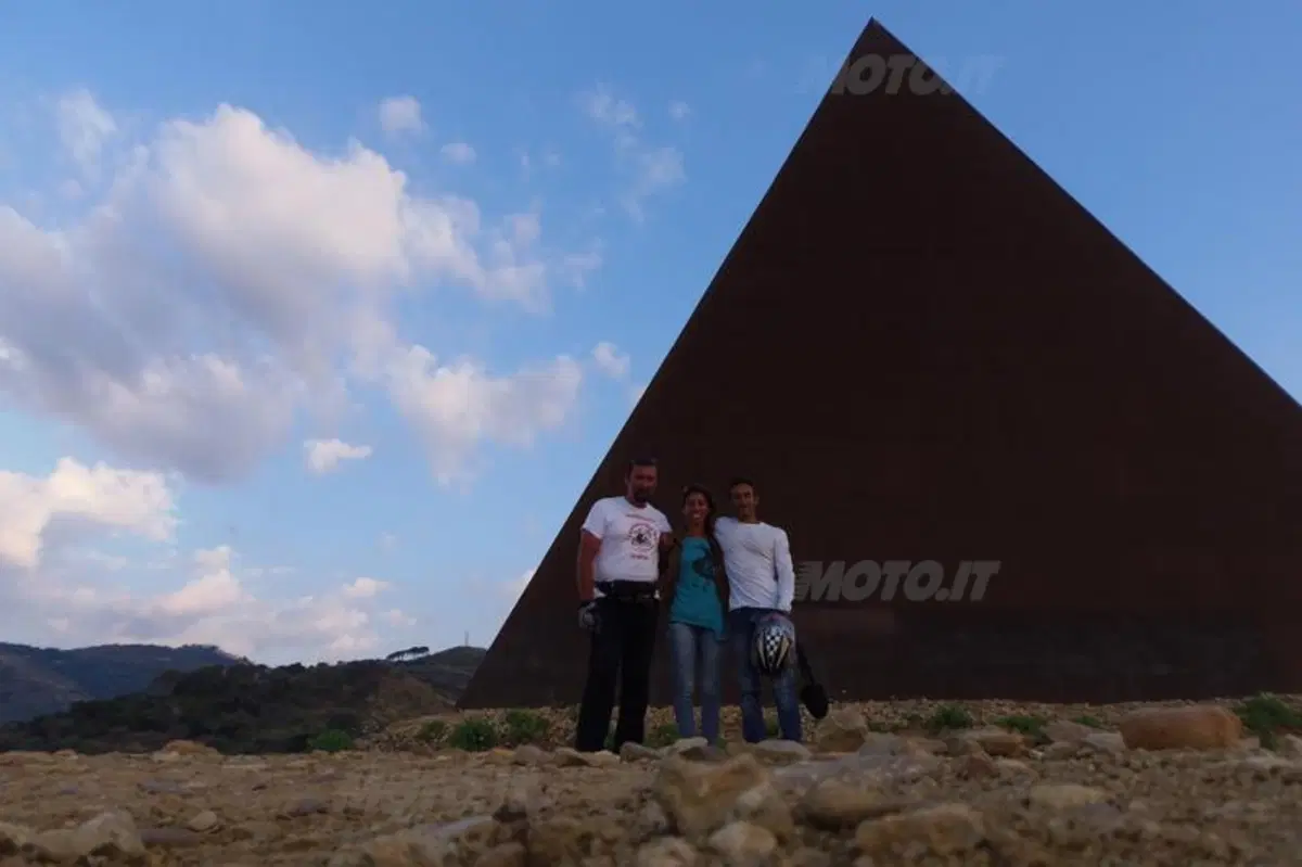 Viaggi in moto: Piramidi in Sicilia (5)