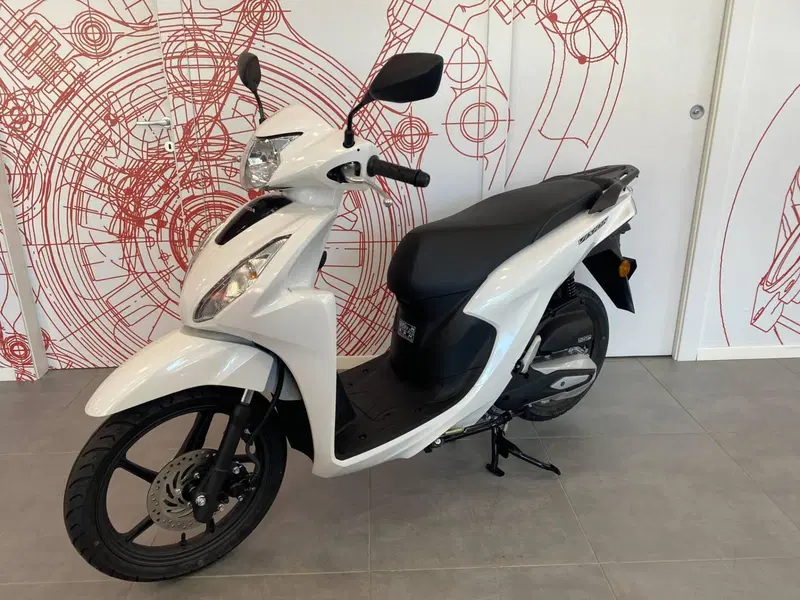 Honda Vision 110 (2025 - 26) (3)