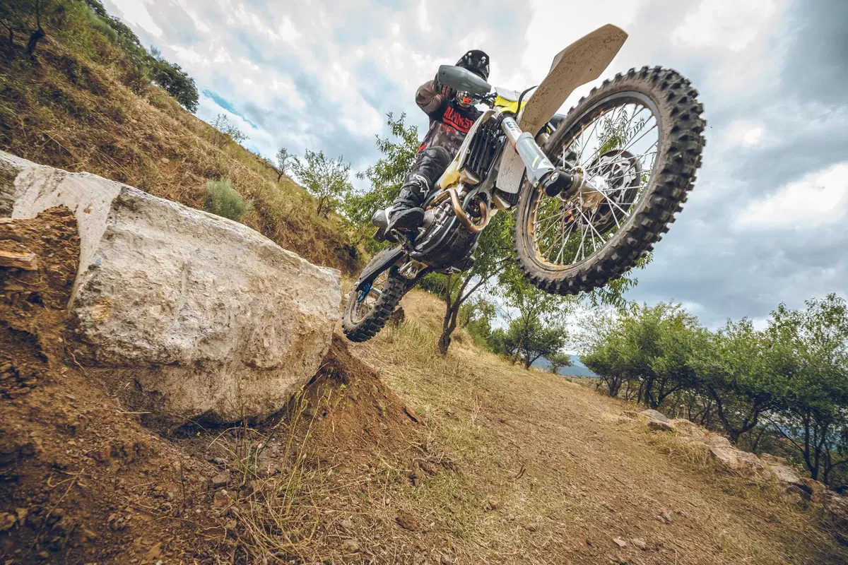 Stories di #Jarvisstyle con le Husqvarna TE 300 2T e FE 350 4T (4)