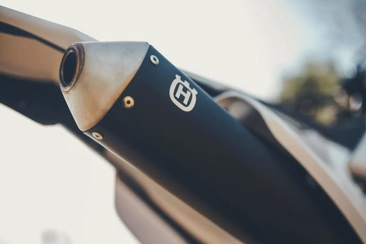 Stories di #Jarvisstyle con le Husqvarna TE 300 2T e FE 350 4T