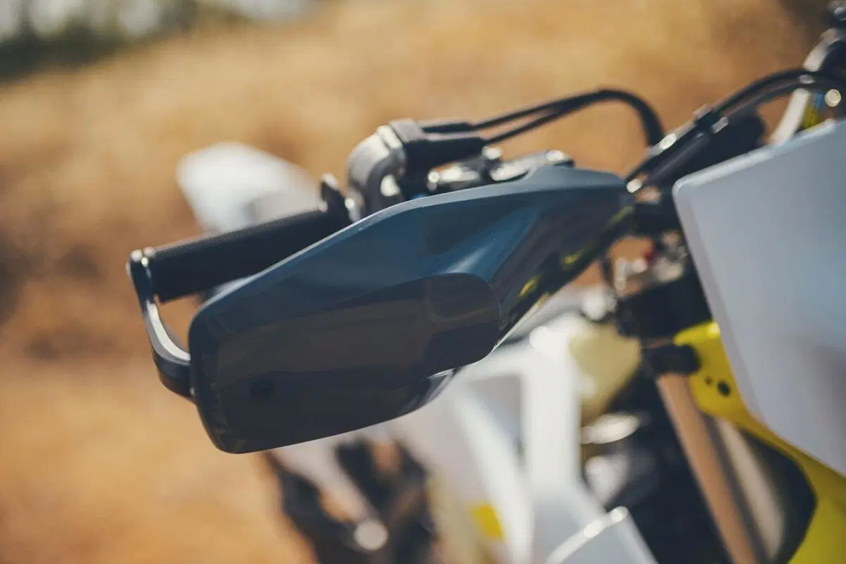 Stories di #Jarvisstyle con le Husqvarna TE 300 2T e FE 350 4T (7)