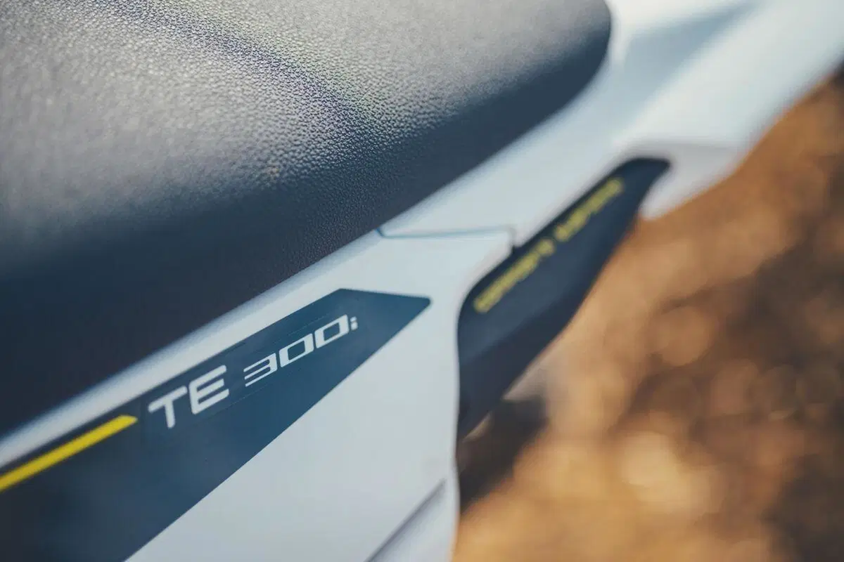 Stories di #Jarvisstyle con le Husqvarna TE 300 2T e FE 350 4T (15)