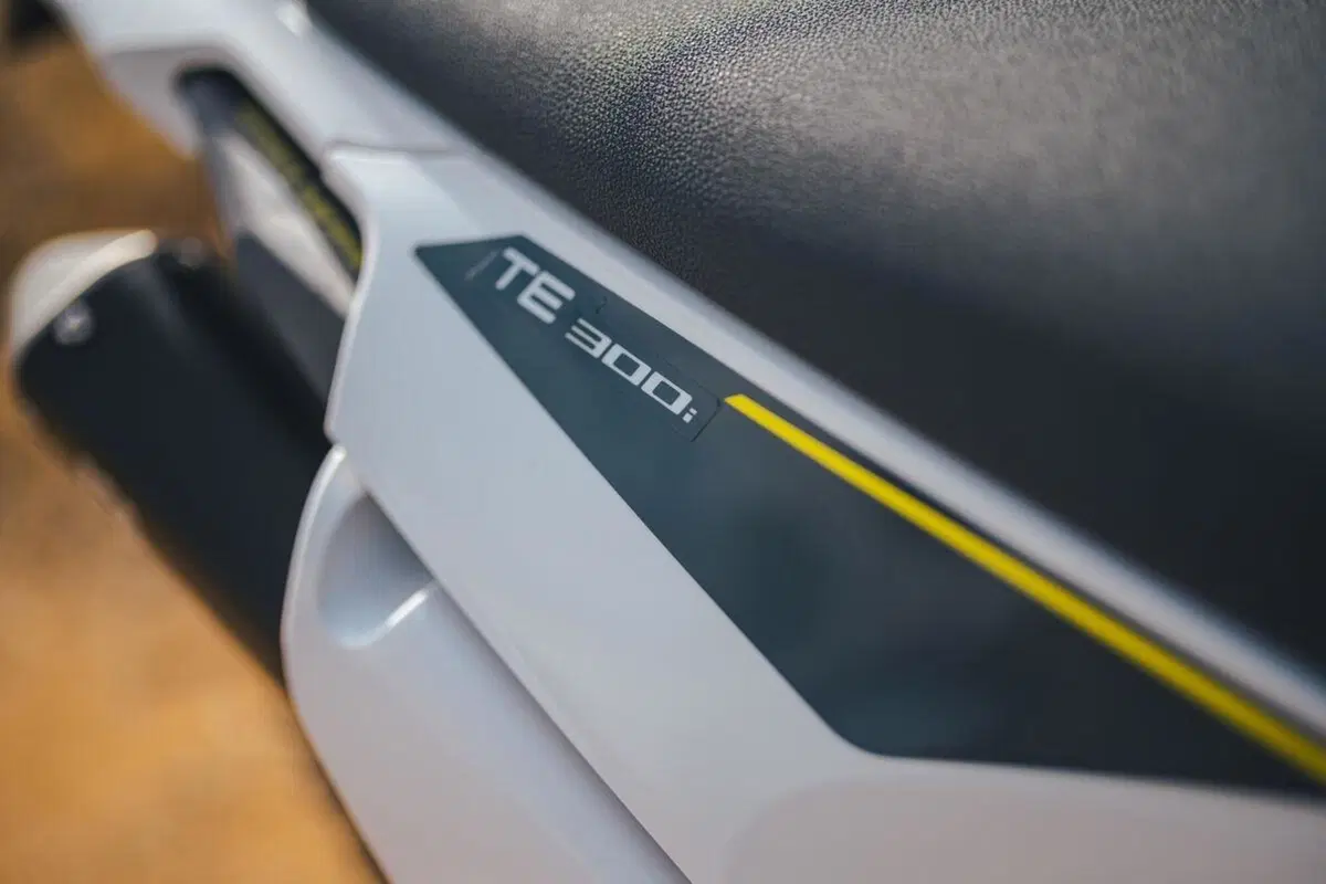 Stories di #Jarvisstyle con le Husqvarna TE 300 2T e FE 350 4T (21)