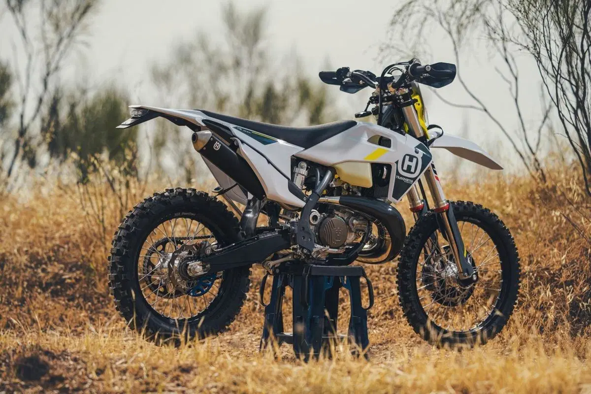 Stories di #Jarvisstyle con le Husqvarna TE 300 2T e FE 350 4T (38)