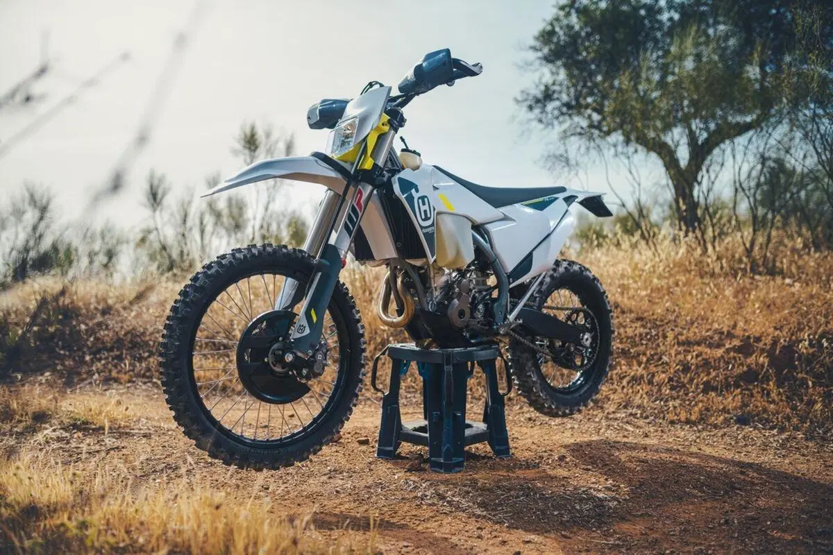 Stories di #Jarvisstyle con le Husqvarna TE 300 2T e FE 350 4T (48)