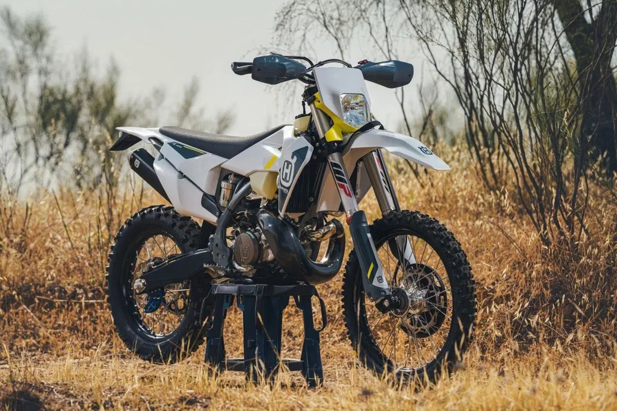 Stories di #Jarvisstyle con le Husqvarna TE 300 2T e FE 350 4T (49)