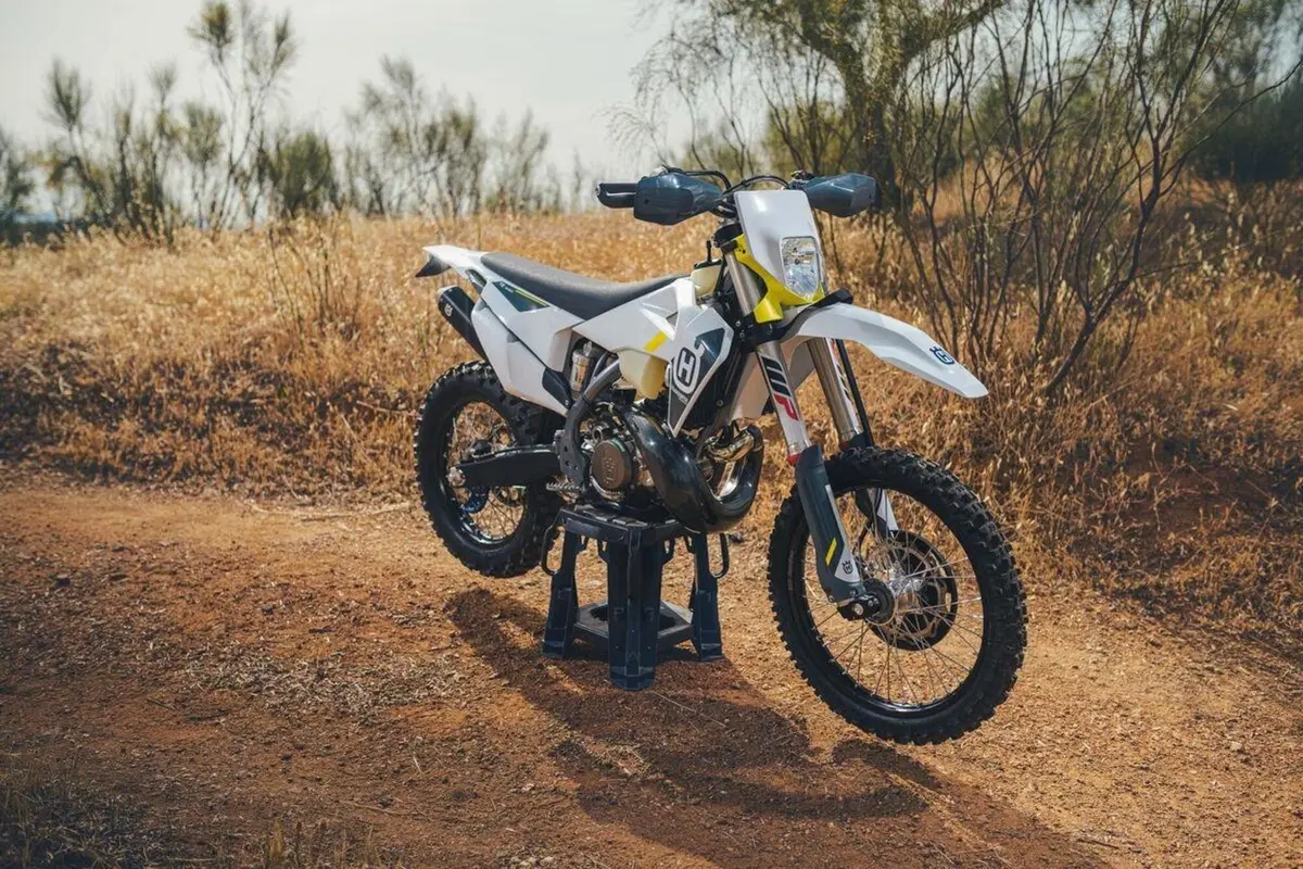 Stories di #Jarvisstyle con le Husqvarna TE 300 2T e FE 350 4T (58)