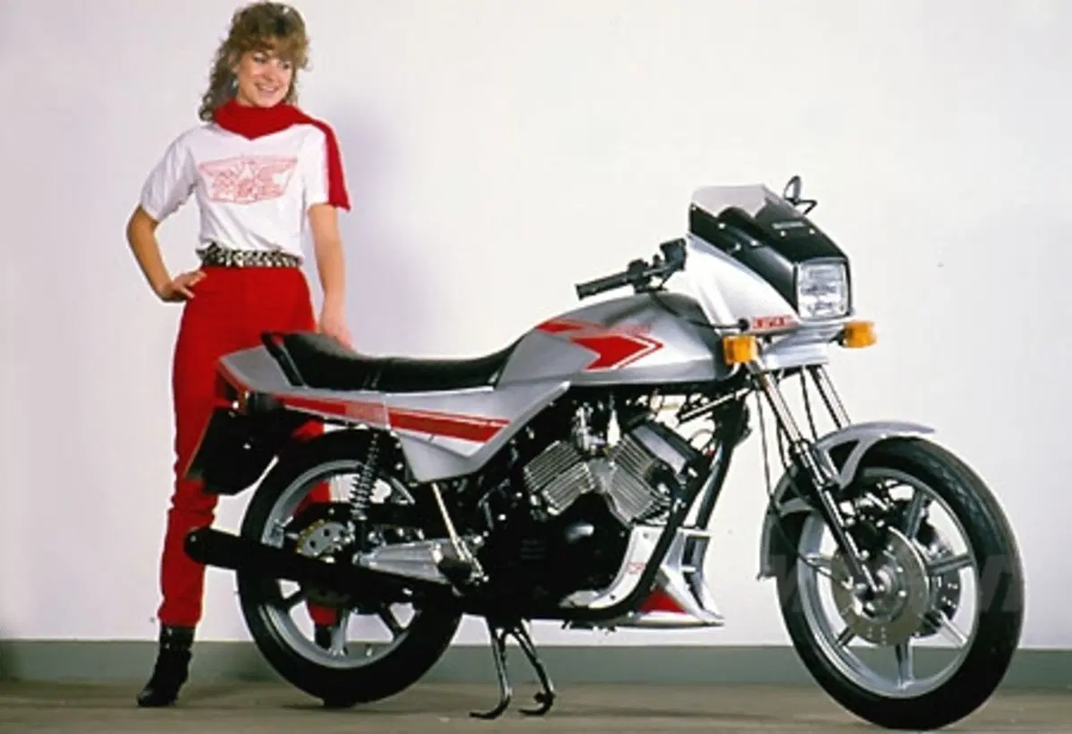 EICMA 1983. Grandi novità Made in Japan  (27)