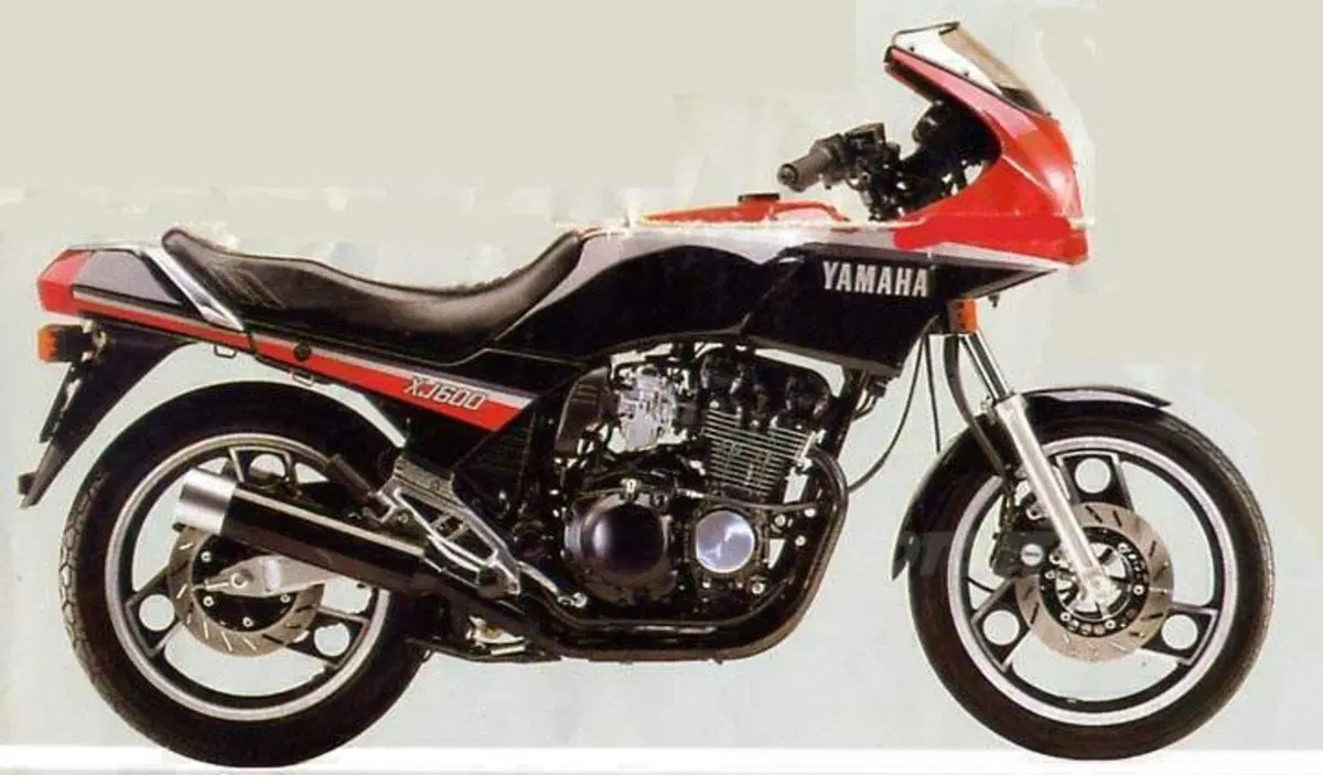 EICMA 1983. Grandi novità Made in Japan  (37)