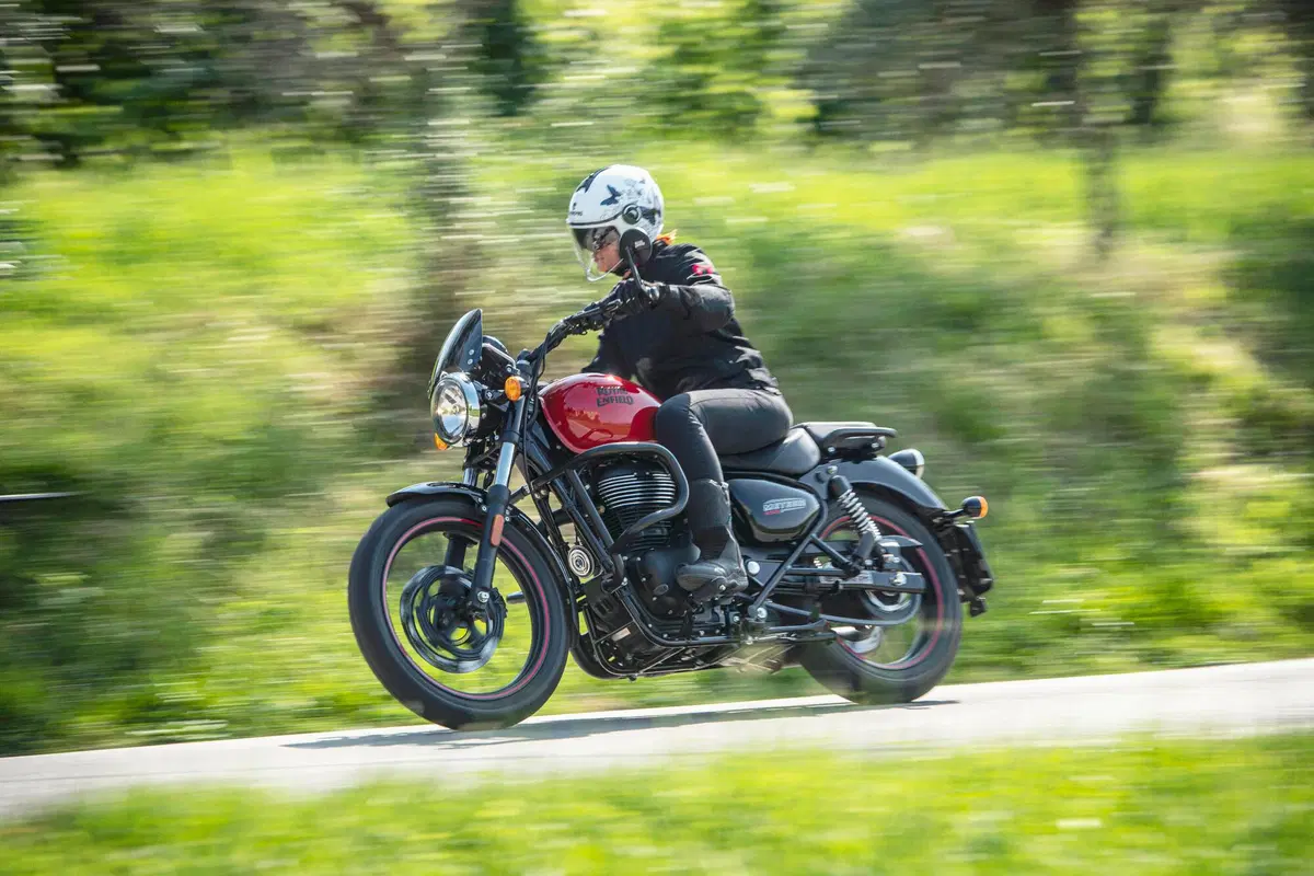 Royal Enfield Meteor 350 TEST: ritorno alla sostanza (9)