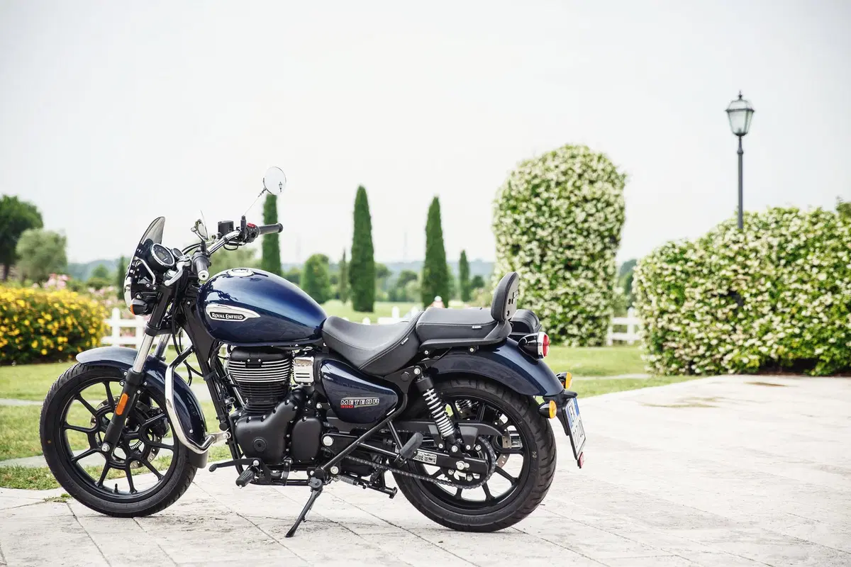 Royal Enfield Meteor 350 TEST: ritorno alla sostanza (38)