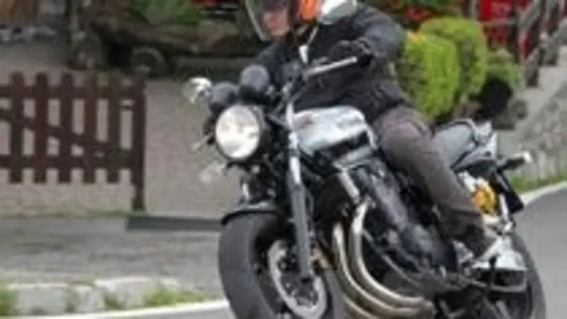 Yamaha XJR1300 2013