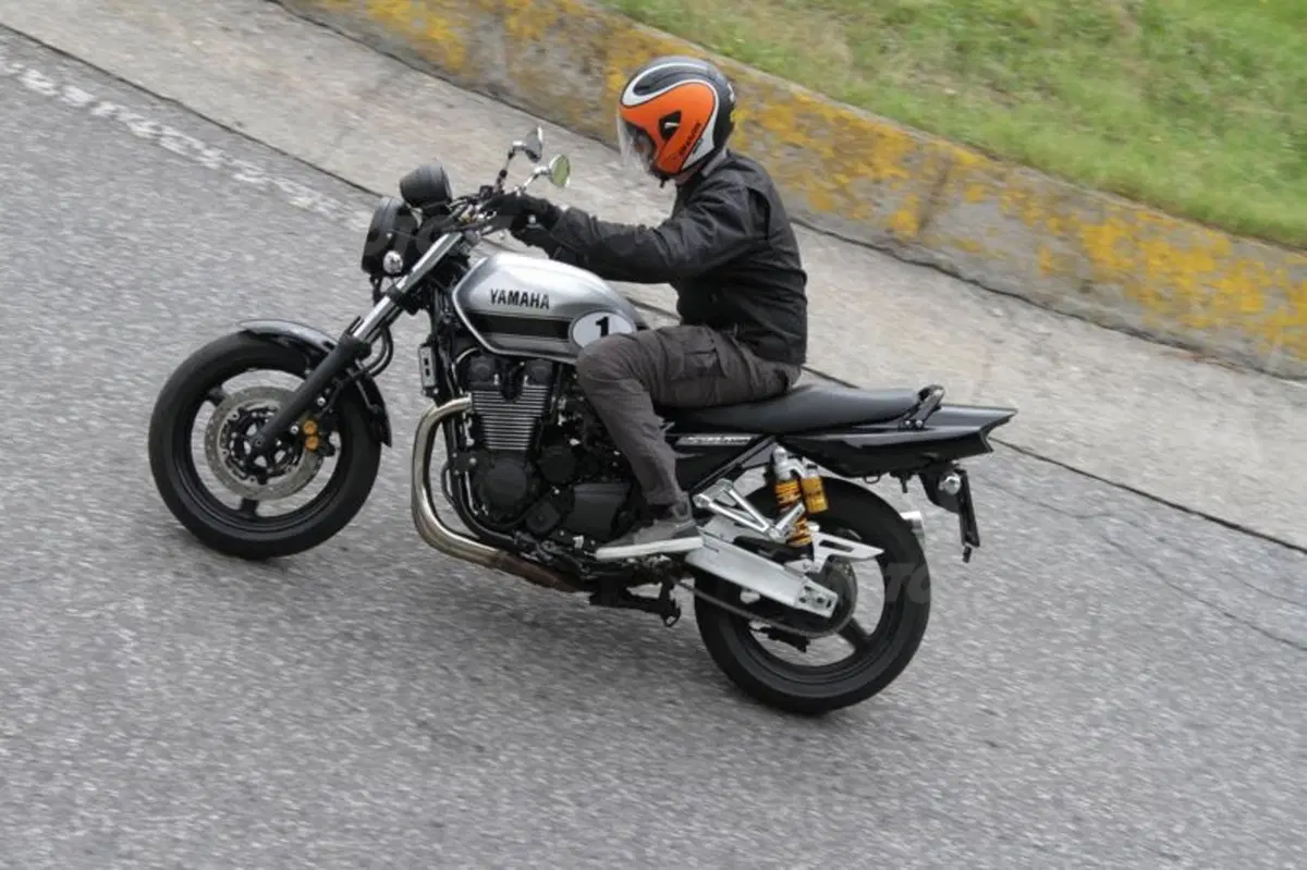 Yamaha XJR1300 2013