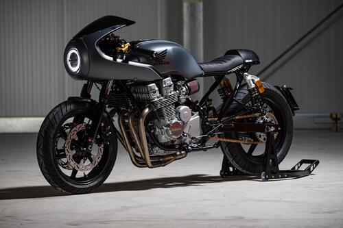 La Honda CB750 del 1993 diventa HB-Custom #39