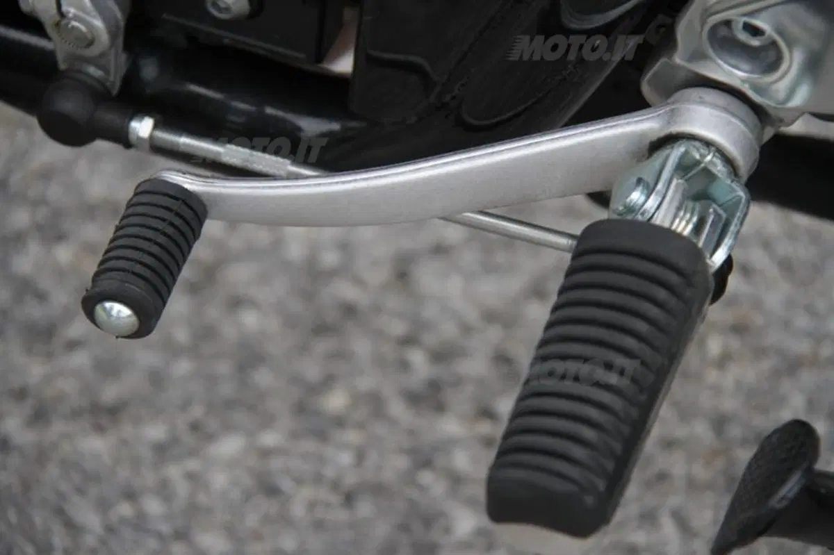 Yamaha XJR1300 2013 (45)