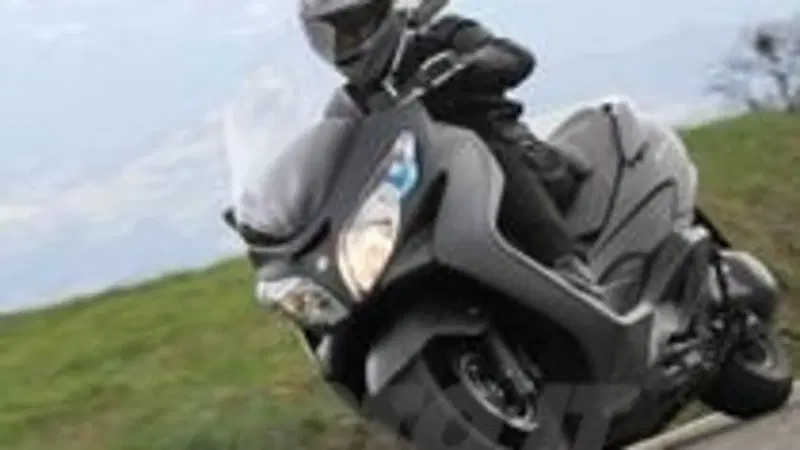 Suzuki Burgman 400 Lux