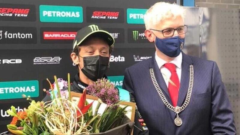 MotoGP 2021. Primo GP d&#039;Olanda ad Assen da cittadino onorario per Valentino Rossi: &quot;Luogo magico&quot;