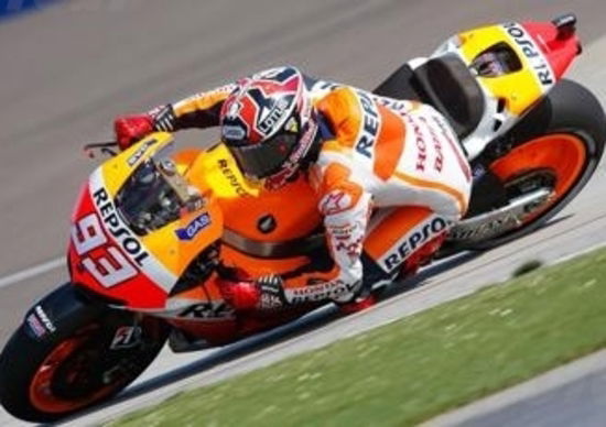 Marquez in poleposition a Indianapolis. Rossi nono