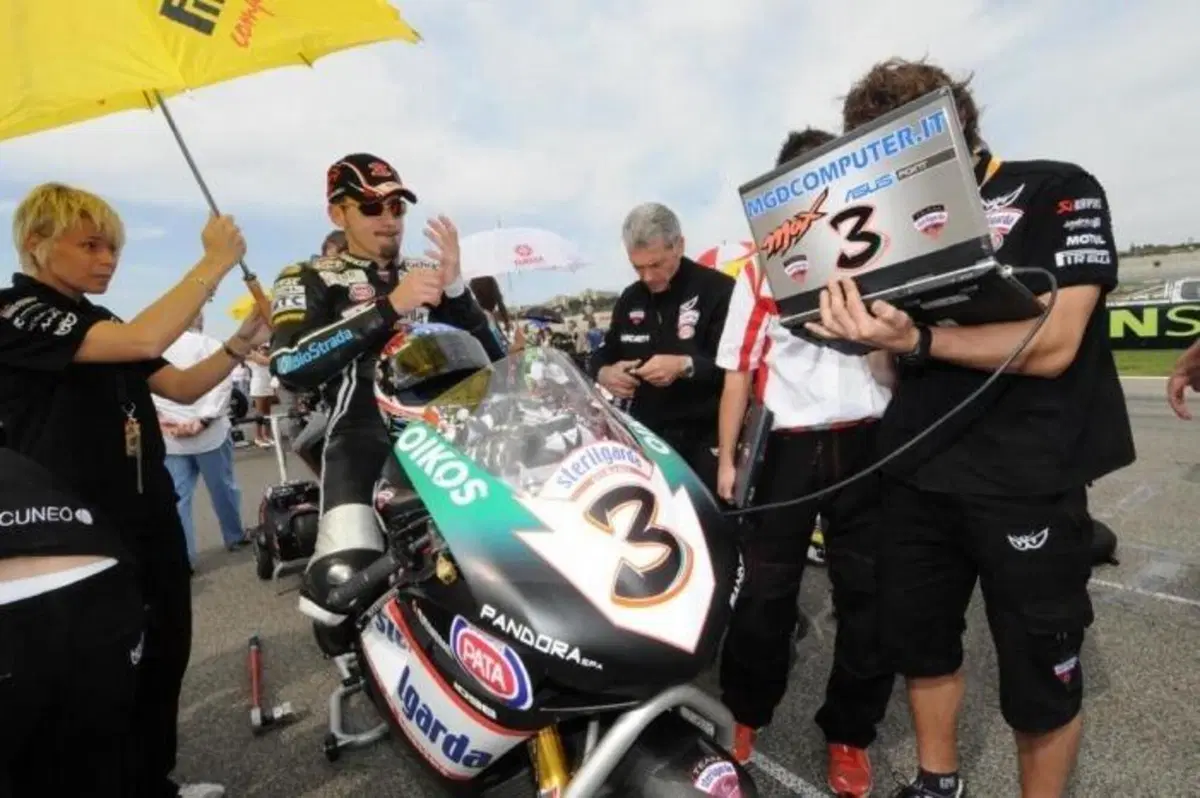Auguri, Max Biaggi, sono cinquanta! (8)