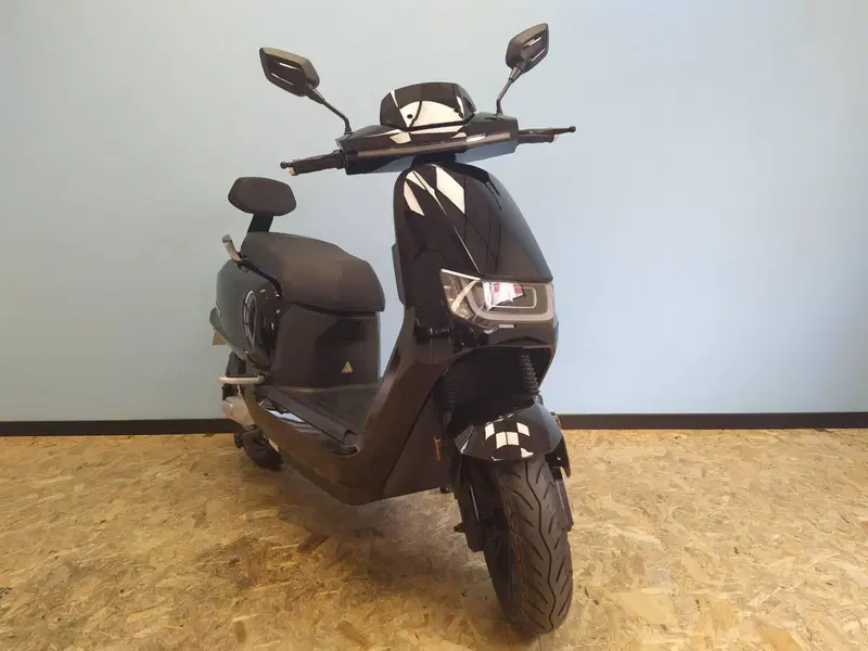 Sunra Italia Robo S L3e (2021 - 26) (3)