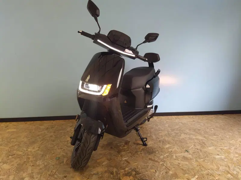 Sunra Italia Robo S L3e (2021 - 26) (4)