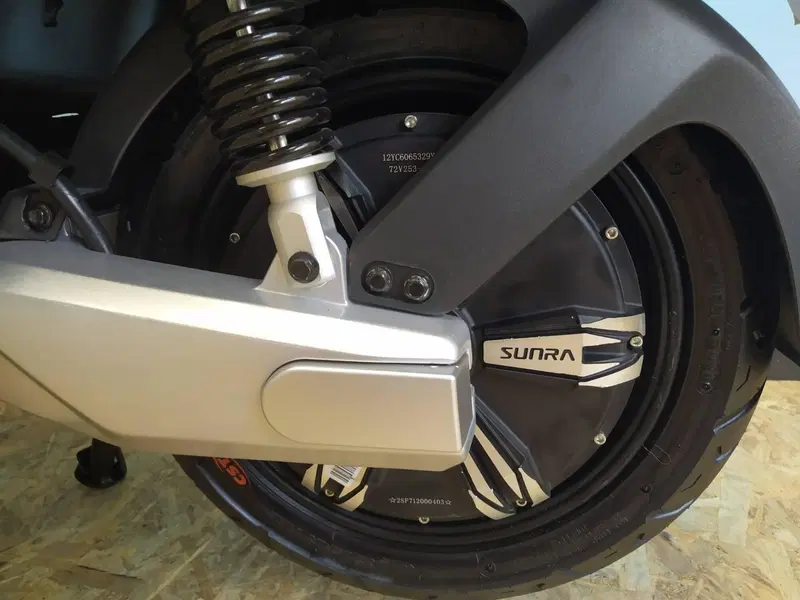 Sunra Italia Robo S L3e (2021 - 26) (15)