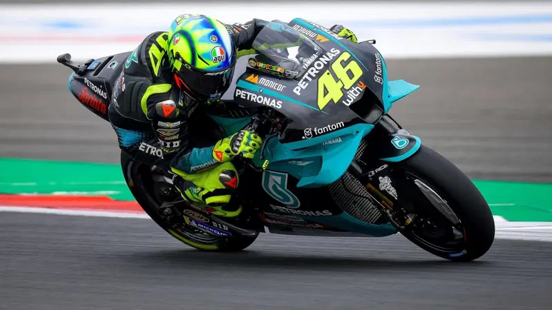 MotoGP 2021. GP d'Olanda ad Assen. Valentino Rossi: "Nemmeno la Michelin prevede il funzionamento delle gomme"
