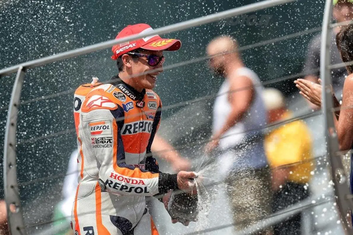 Le foto più spettacolari del GP di Indianapolis (9)