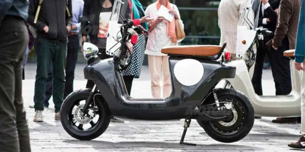 Canapa, lino e niente benzina per l'eco-scooter Be.e (11)
