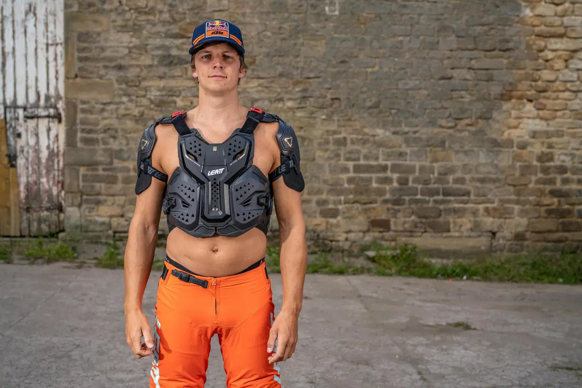 Leatt presenta i nuovi Body Protector 6.5 e Chest Protector Pro 6.5 (3)