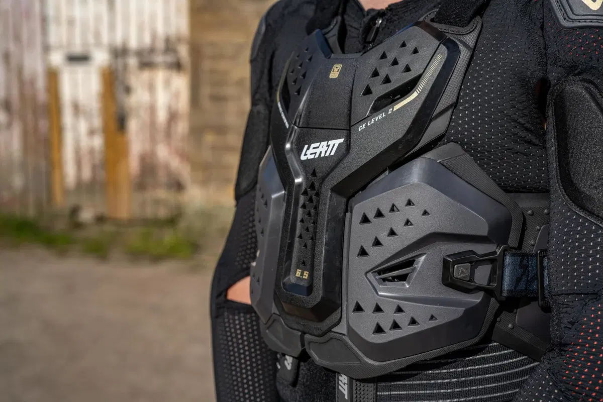 Leatt presenta i nuovi Body Protector 6.5 e Chest Protector Pro 6.5 (18)