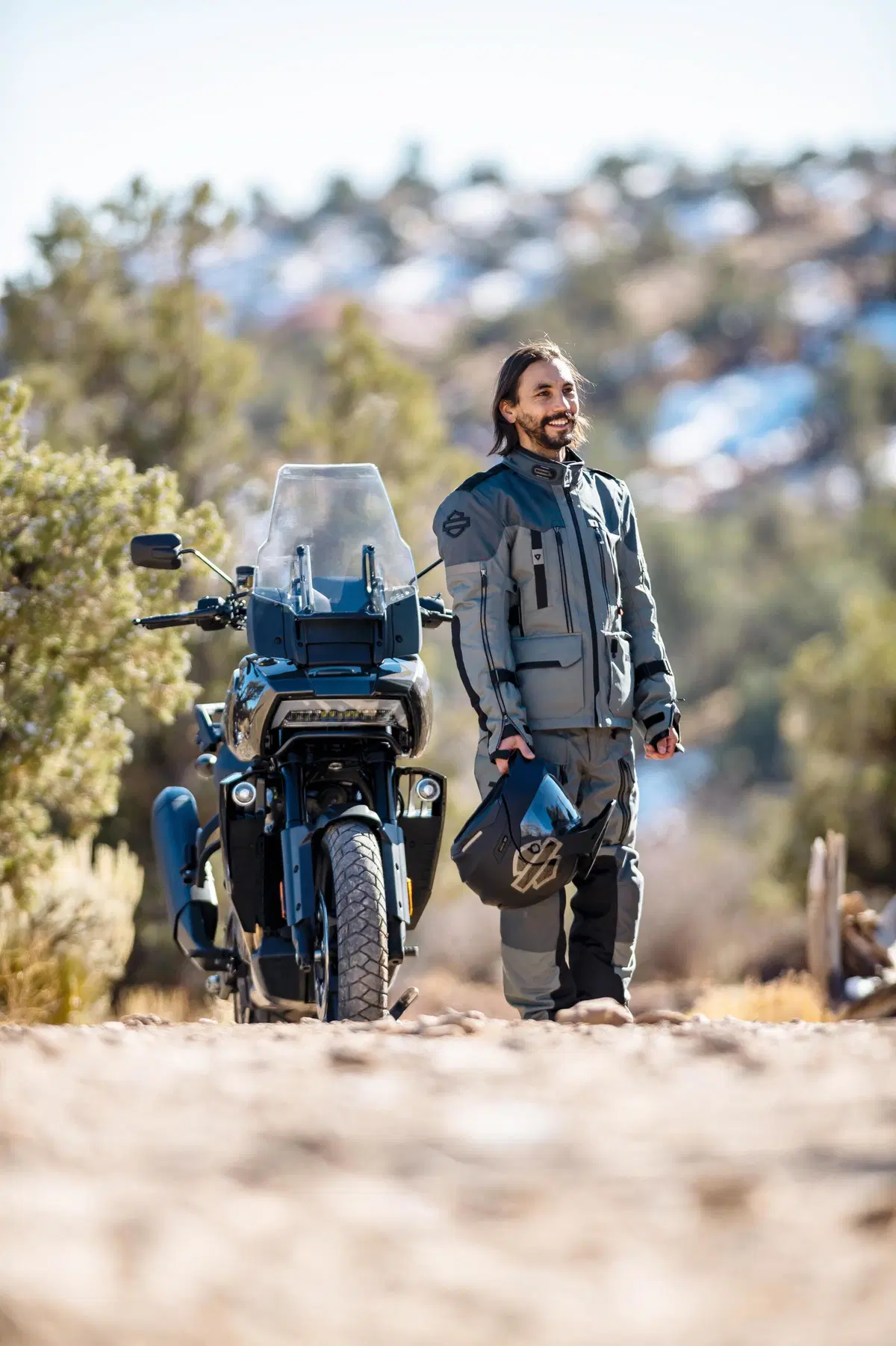 Harley-Davidson e REV'IT! insieme per una nuova linea di abbigliamento dedicato all'adventure touring (3)