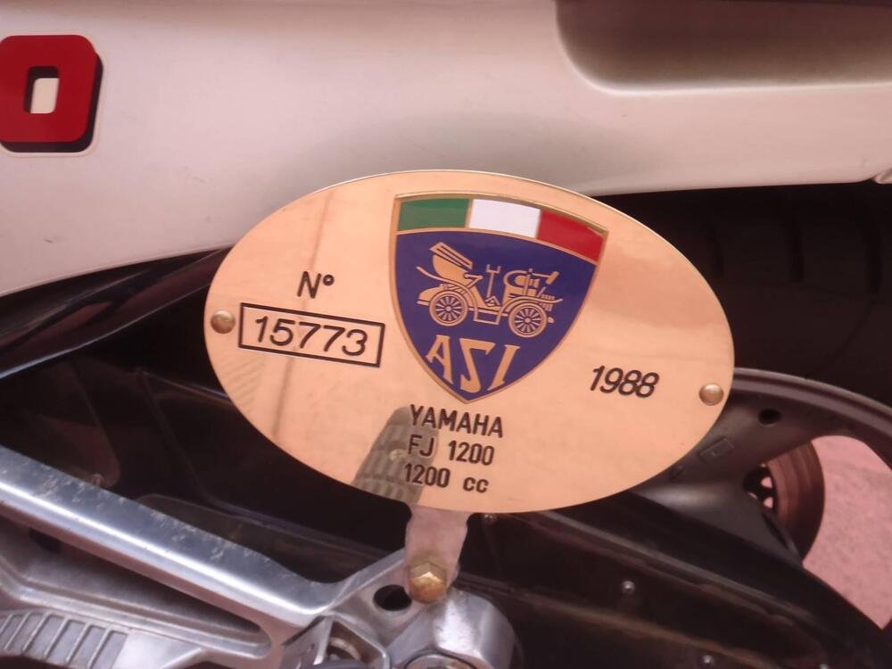 Yamaha FJ 1200 (3)