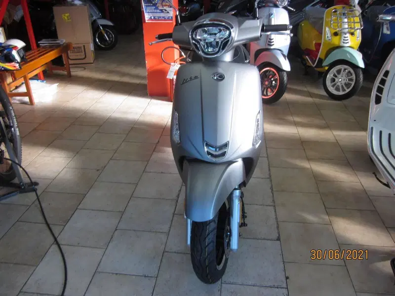 Kymco Like 125 (2021 - 26) (2)