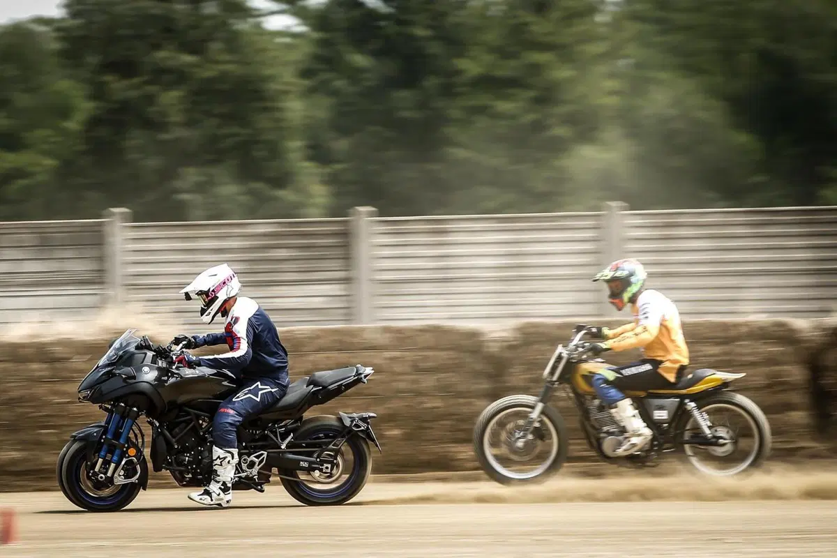 Yamaha Niken: crazy test contro il campione di Flat Track Marco Belli!  (22)