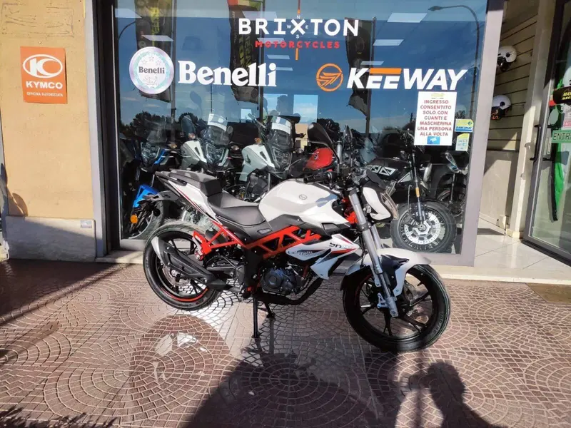 Benelli BN 125 (2021 - 25) (4)