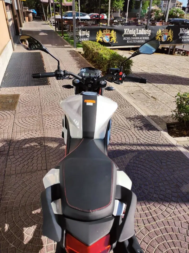 Benelli BN 125 (2021 - 25) (5)