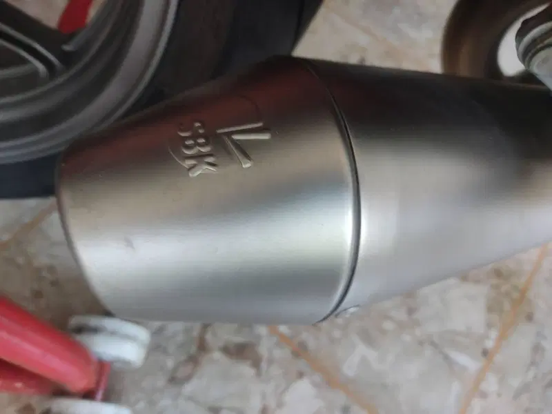 Kawasaki ER-6N (2009 - 11) (7)