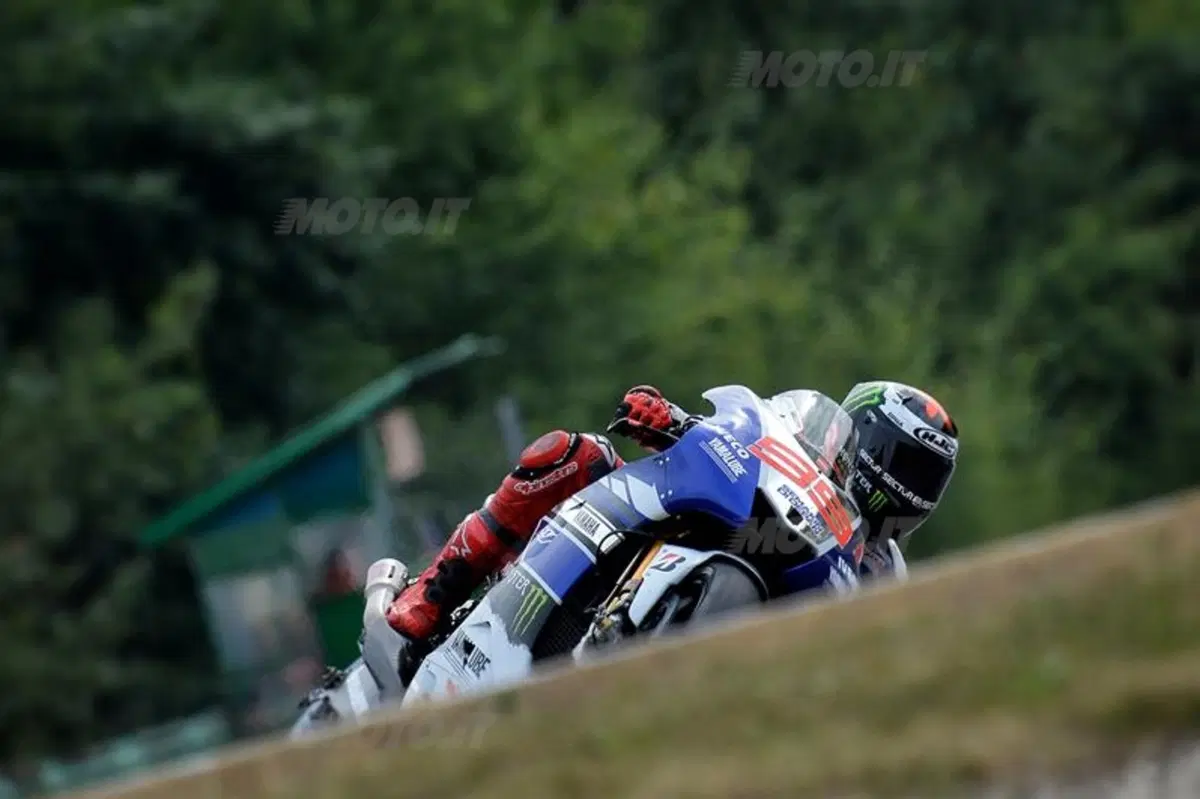 Le foto più spettacolari del GP di Brno (13)